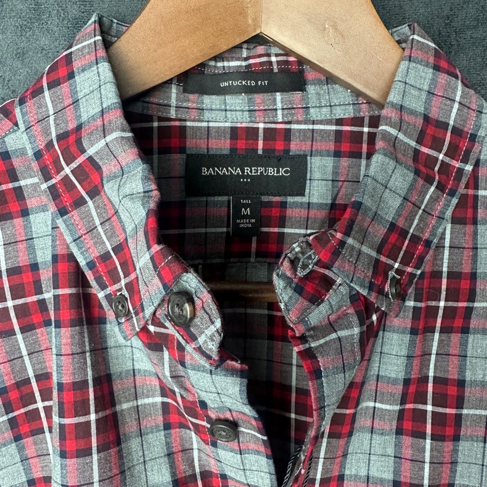 NWT Banana Republic Men’s Plaid Button Down Shirt size M Tall Untucked Fit